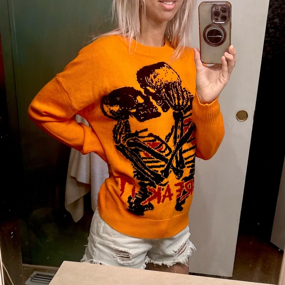 SHEIN Coolane Skeleton & Letter Pattern Sweater - Picture 4 of 7